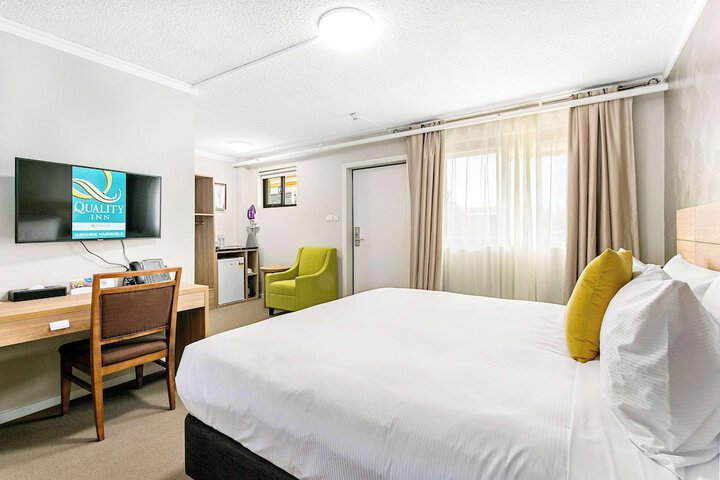Room 10 of 44