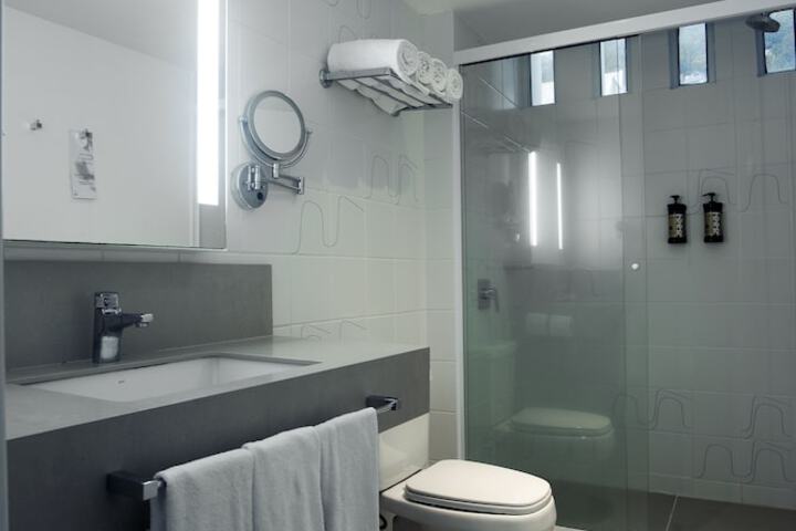 Clean Restrooms