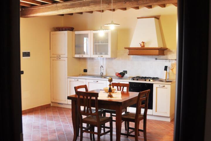 Room 4 of 47