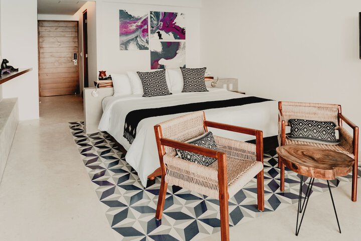 Room 21 of 119