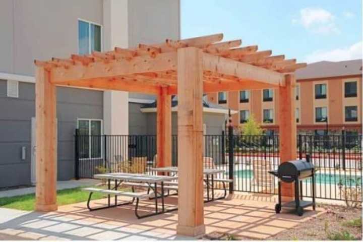 BBQ/picnic area