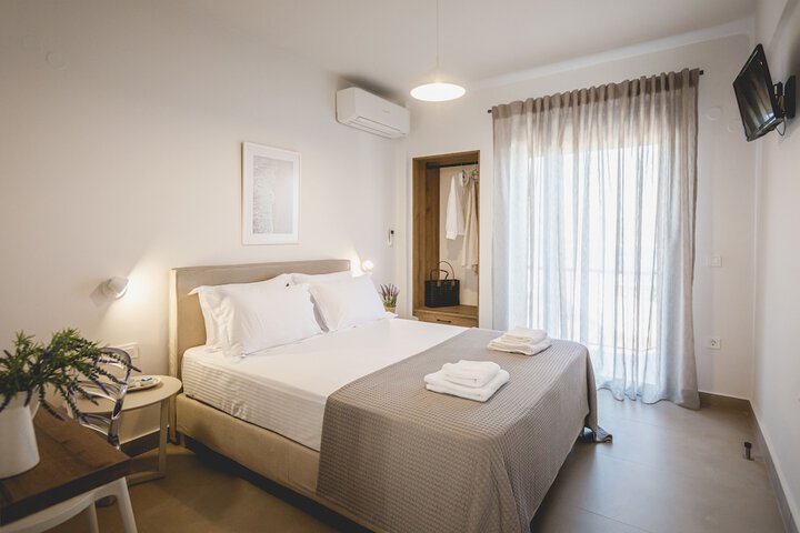 Room 50 of 108