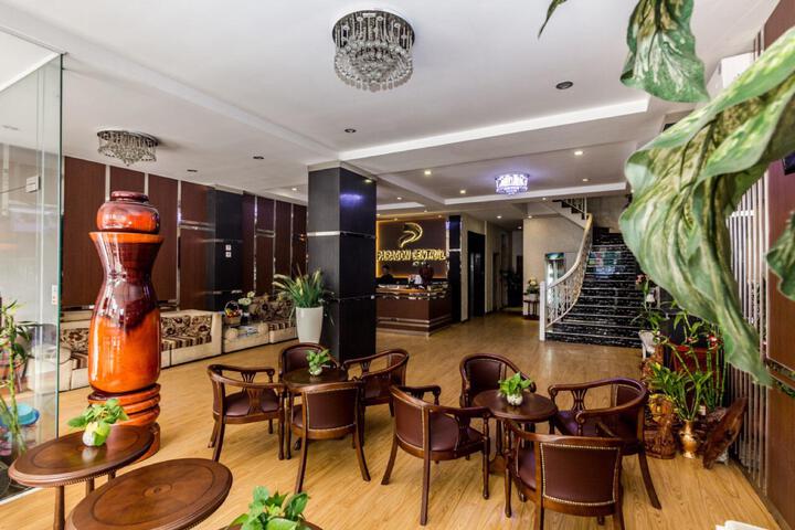 PARAGON CENTRAL HOTEL & SKY BAR