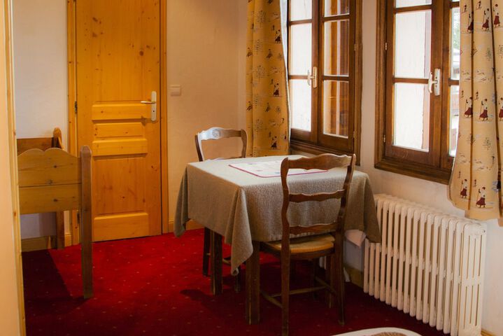 Room 25 of 71
