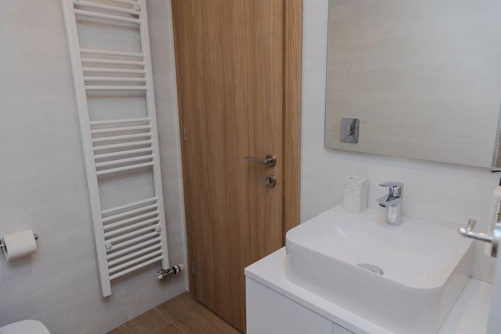 Room 45 of 59