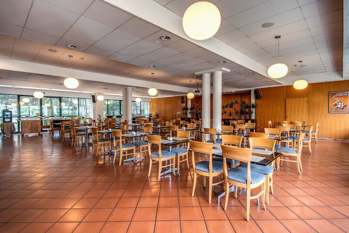 Restaurants