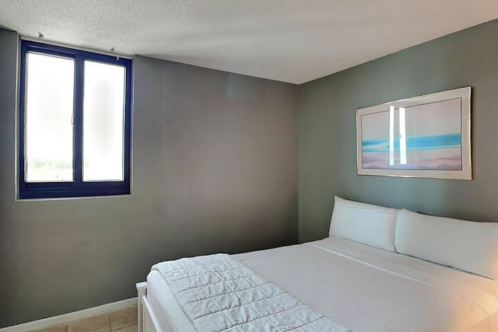 Room 2 of 71