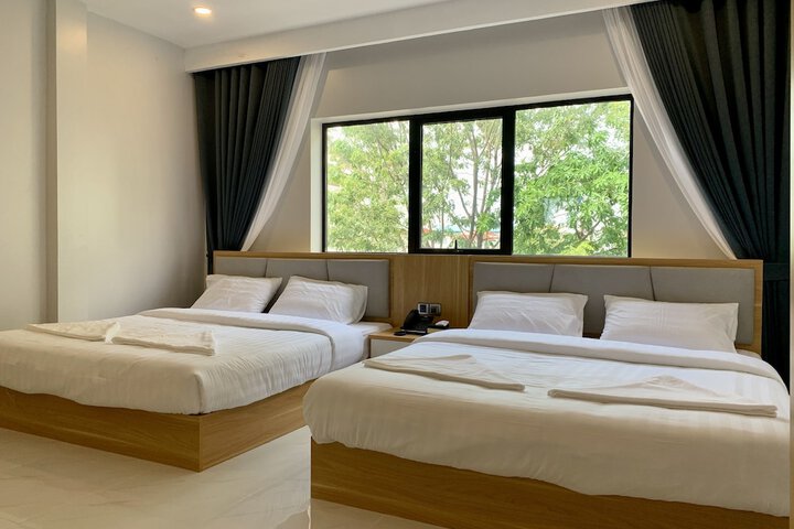 Room 8 of 54