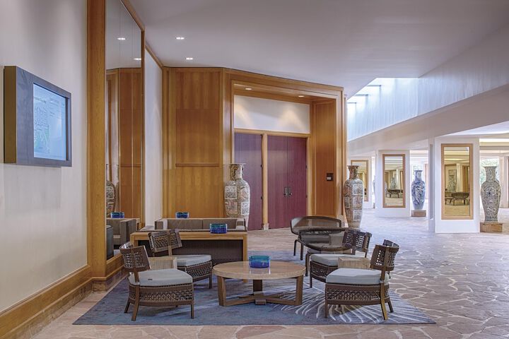 Meeting facility