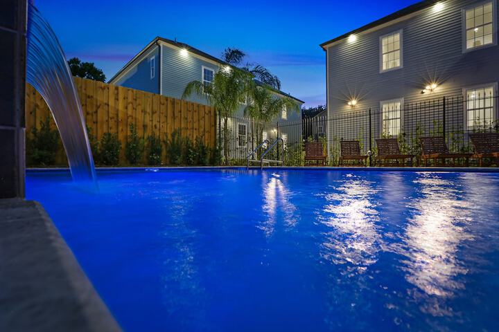 Pool 36 of 54