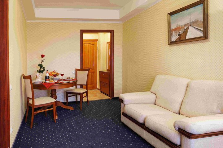 Room 31 of 74