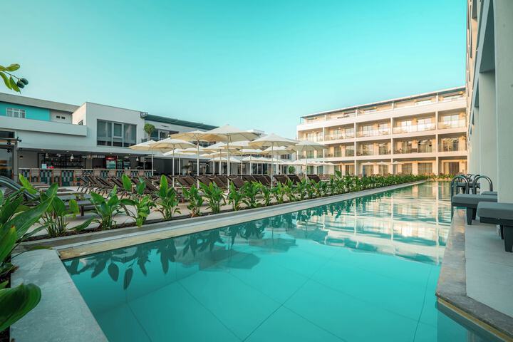 Hotel 168 of 185