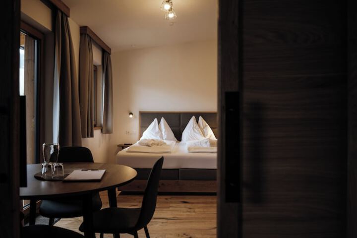 Room 19 of 73