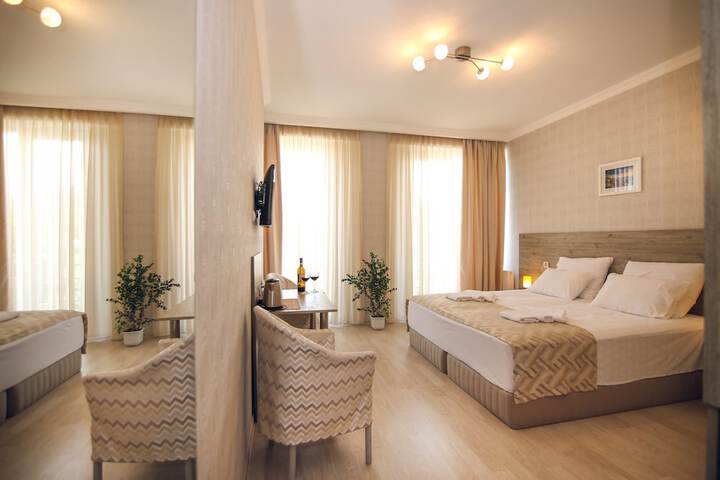 Room 14 of 52