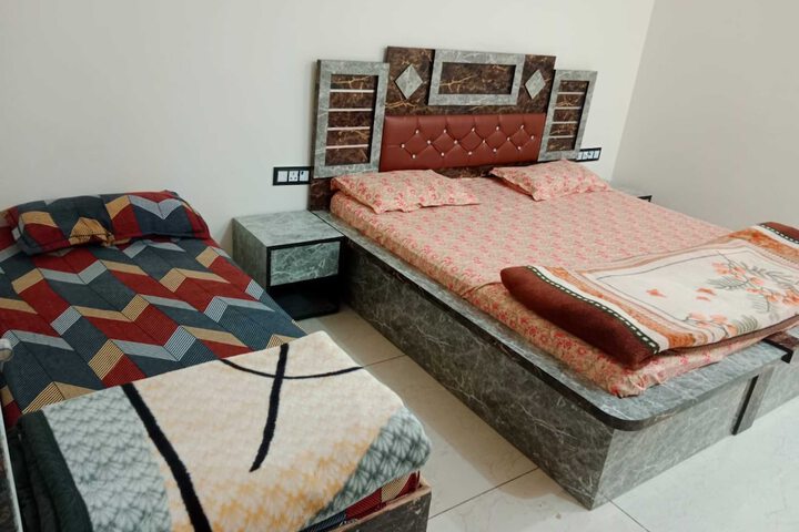 Room 6 of 23