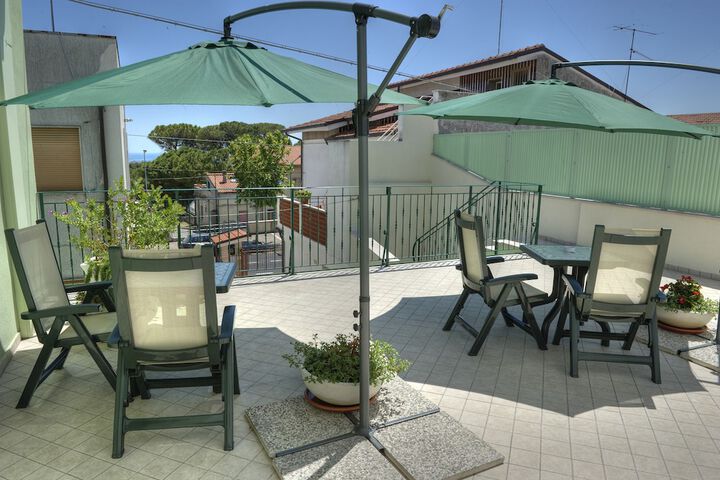 Terrace/Patio 24 of 30
