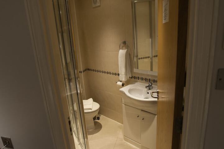 Room 60 of 109
