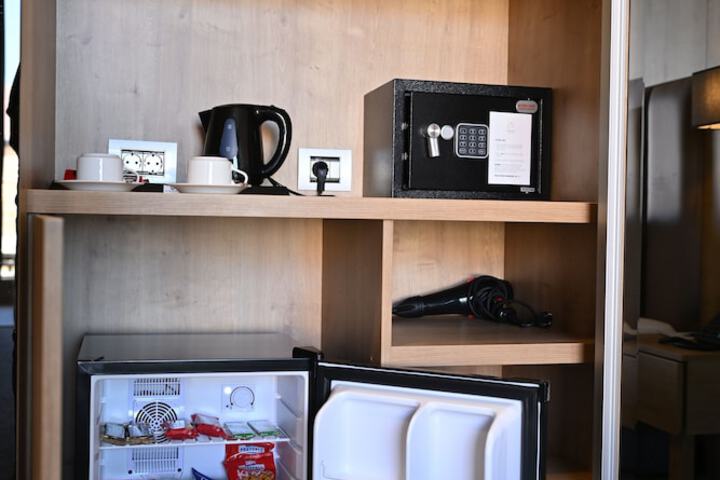 Breakfast/Coffee Service 49 of 76
