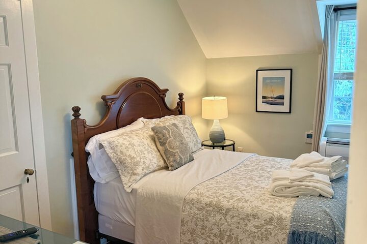 Room 13 of 65