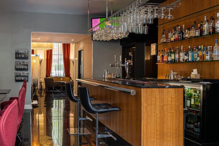 Lounge 59 of 69