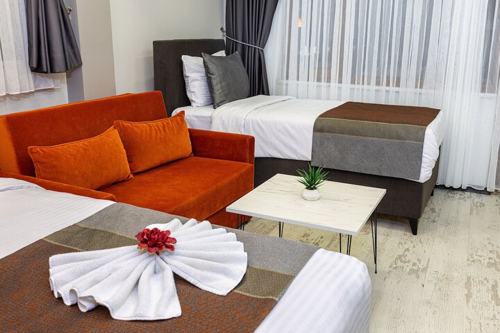 Room 42 of 66