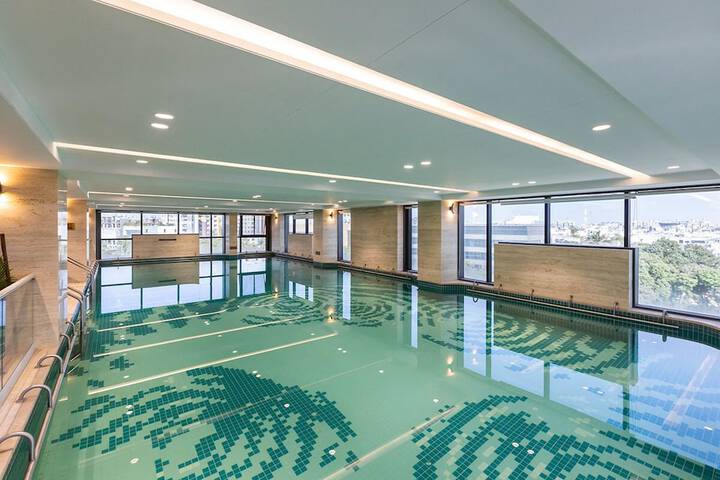 Pool 26 of 39