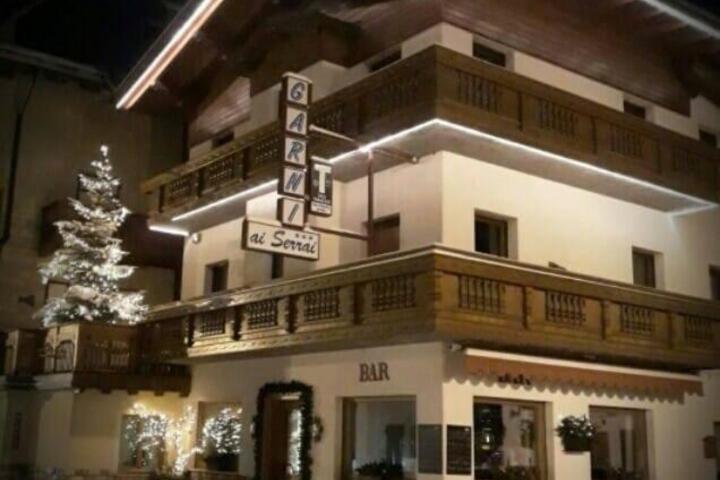 Hotel Garnì Ai Serrai