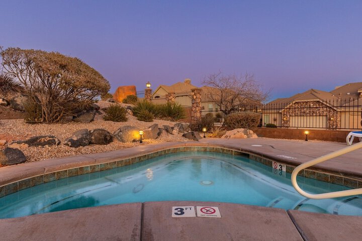 Pool 40 of 66