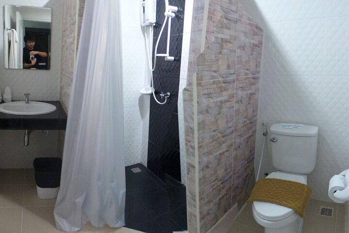 Room 14 of 31