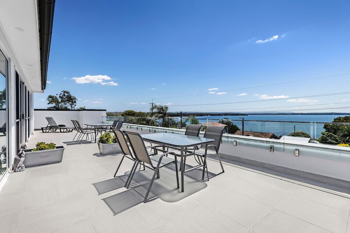 Terrace/Patio 60 of 95