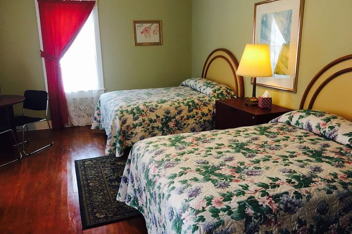 Room 72 of 246