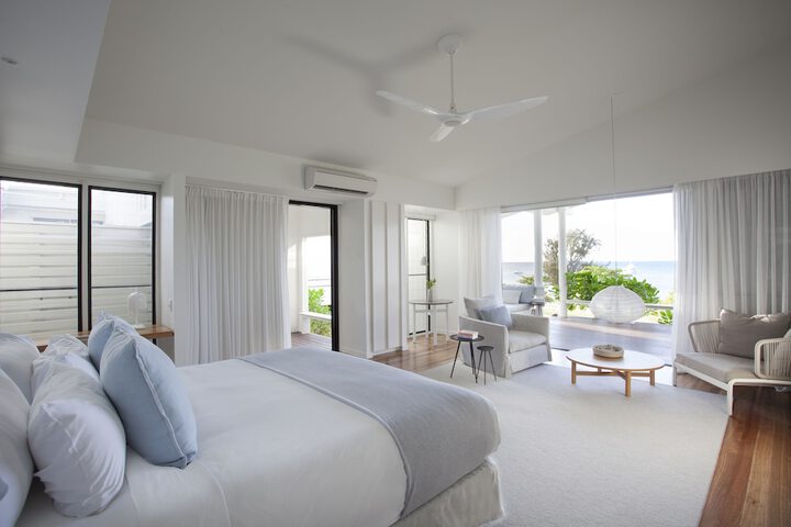 Room 2 of 41