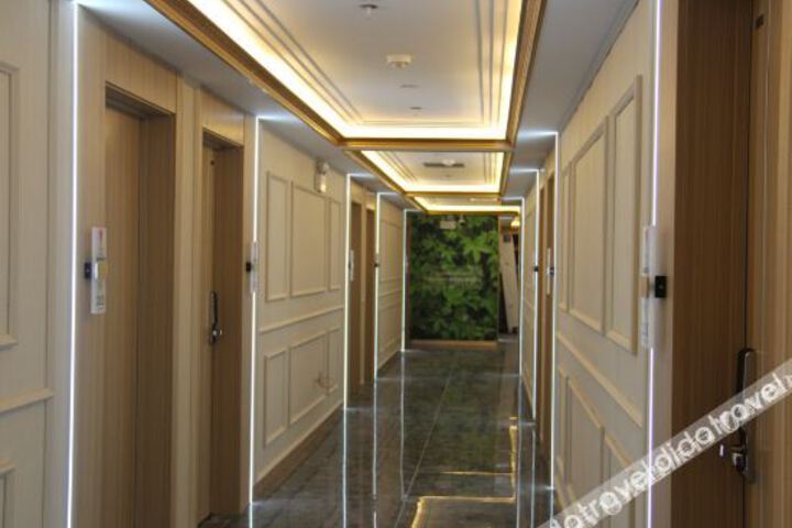Hotel Interior 14 of 22