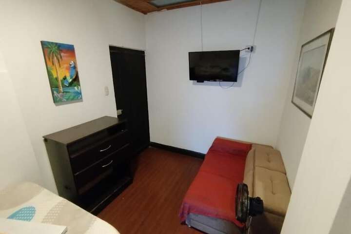 Room 3 of 45