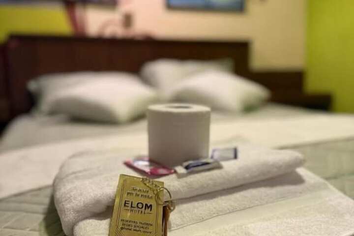 Room 4 of 35