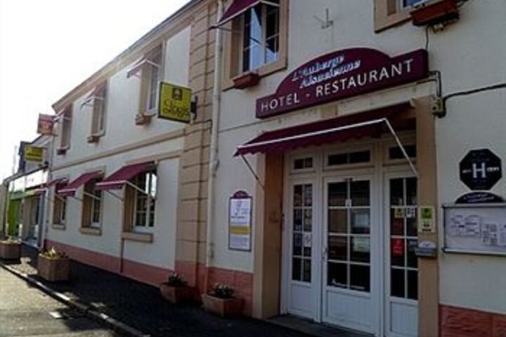Hotel 7 of 14