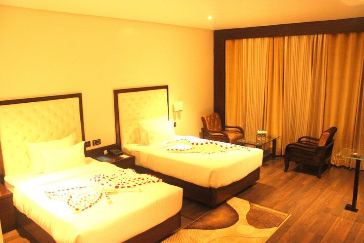 Room 9 of 23