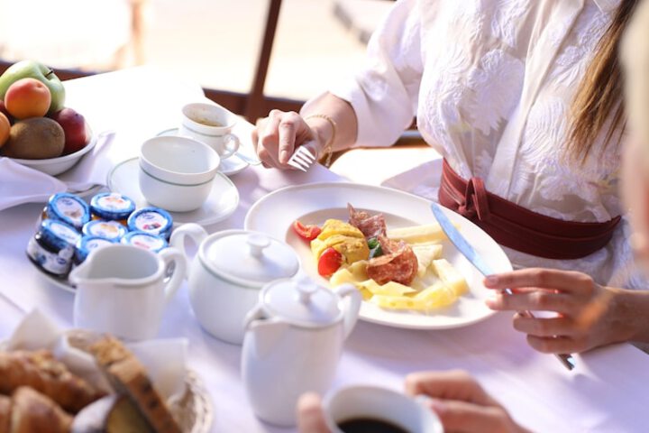 Breakfast/Coffee Service 58 of 92
