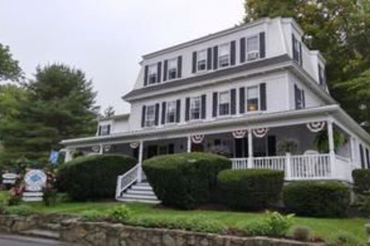 Yardarm Village Inn in Ogunquit, ME