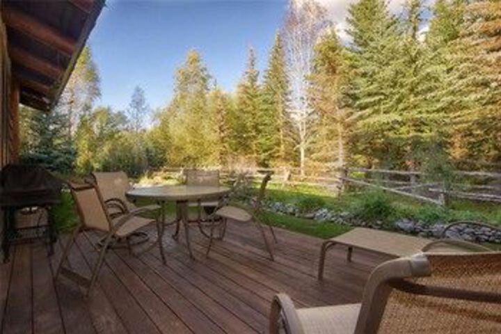 Property Grounds 7 of 32