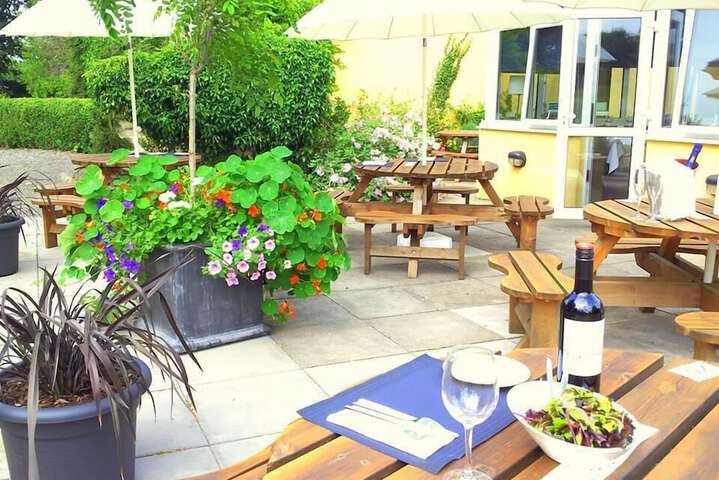 Terrace/Patio 21 of 21