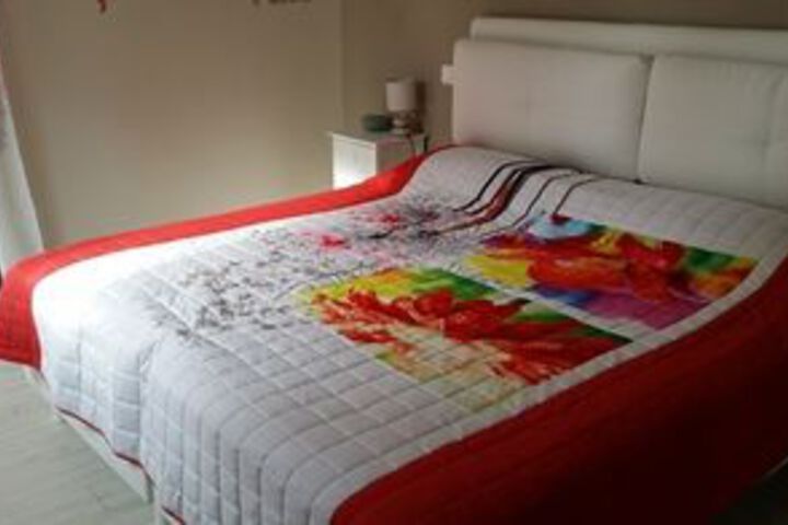 Room 6 of 20