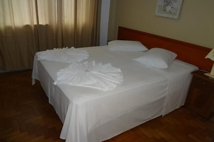 Room 19 of 35