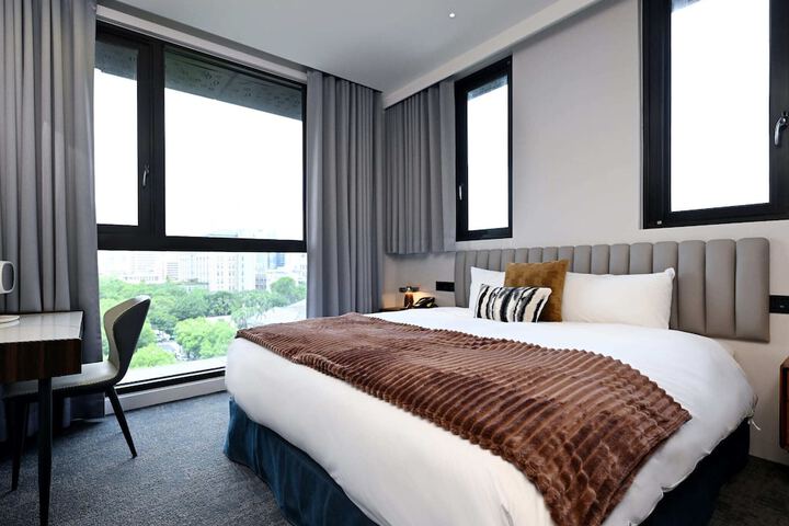 Room 45 of 113