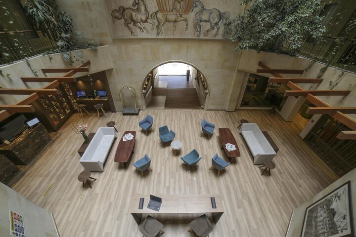 Hotel Interior 13 of 101