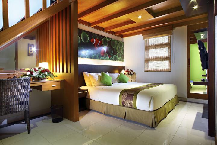 Room 10 of 63