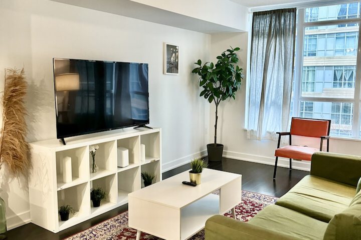 Room 16 of 37