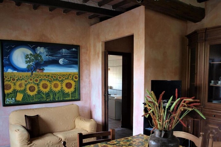 Room 28 of 69