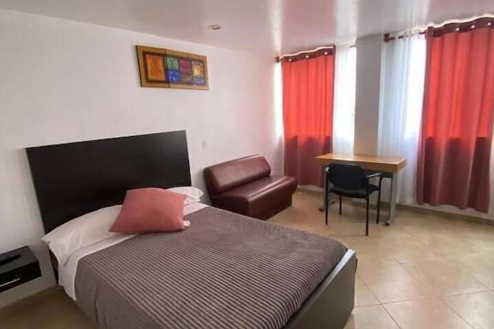 Room 6 of 47