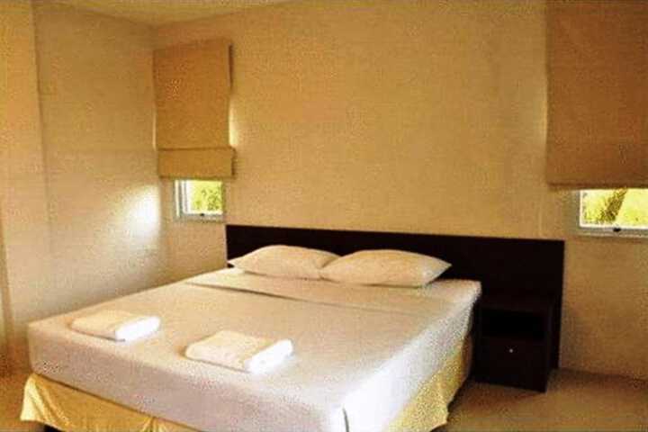 Room 19 of 40